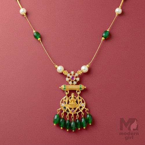 Invisible Chain Green Bead & Pearl Pendant Necklace – Gold-Plated Traditional Jewelry for Women