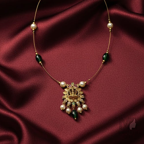 Royal Temple Glow Invisible Necklace