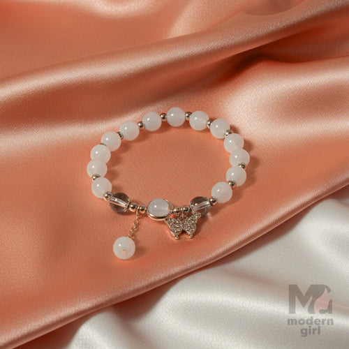 Elegant White Beaded Bracelet with Butterfly Charm – Modern Girl Jewelry