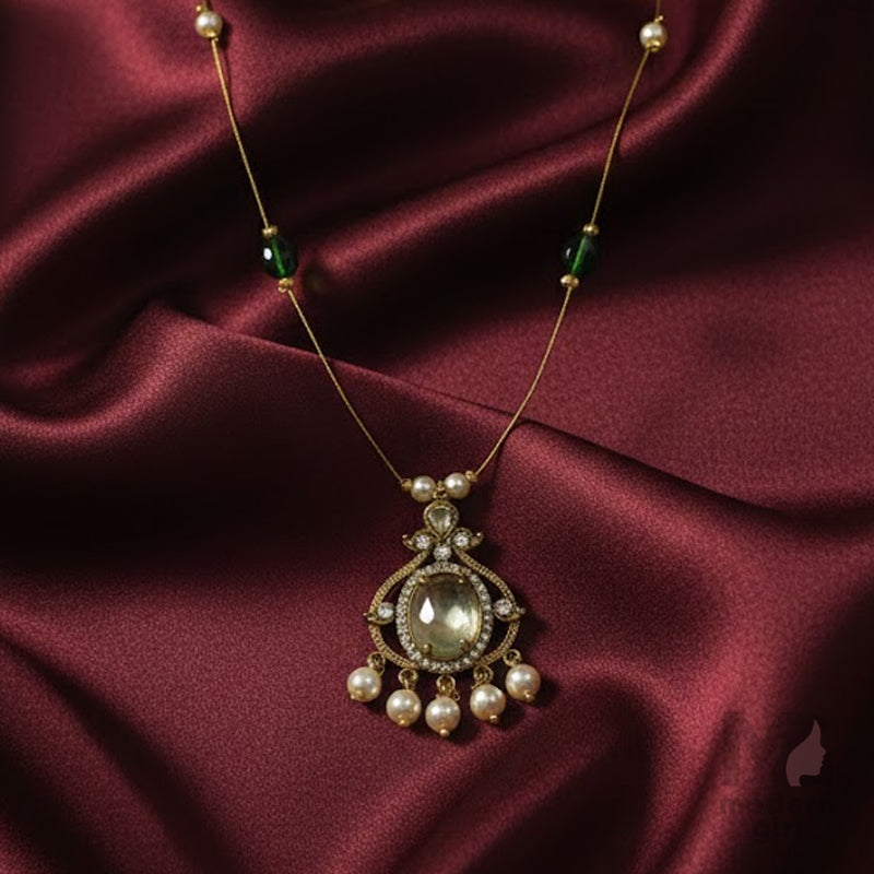 Royal Green Crystal Invisible Chain Necklace