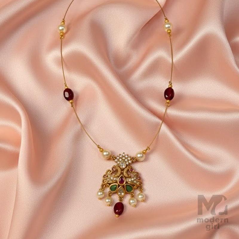 Peacock Invisible Chain