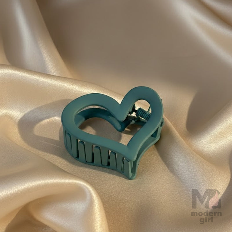Matte Heart Hair Claw Clip