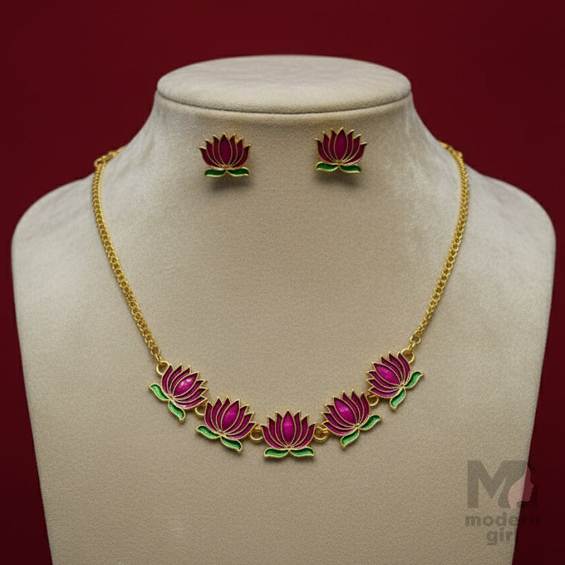 Lotus Bloom Necklace Set