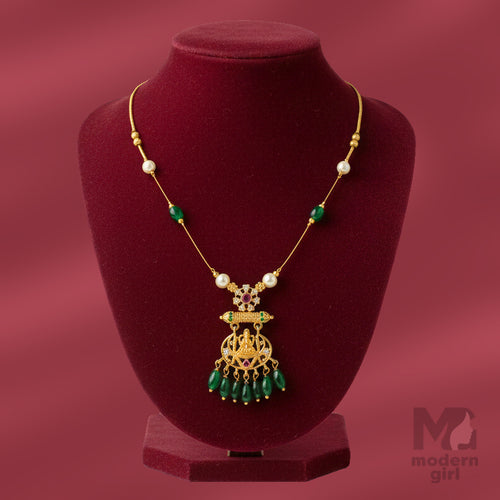Invisible Chain Green Bead & Pearl Pendant Necklace – Gold-Plated Traditional Jewelry for Women