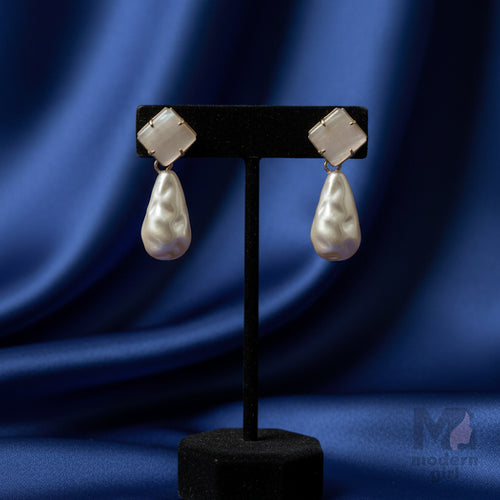 Elegant Pearl Drop Earrings