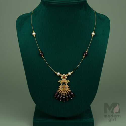 Invisible Chain Temple Necklace with Pearls & Maroon Beads