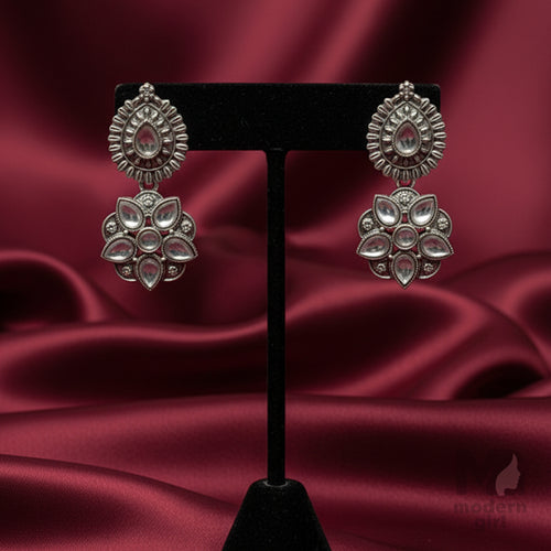 Kundan Floral Drop Earrings