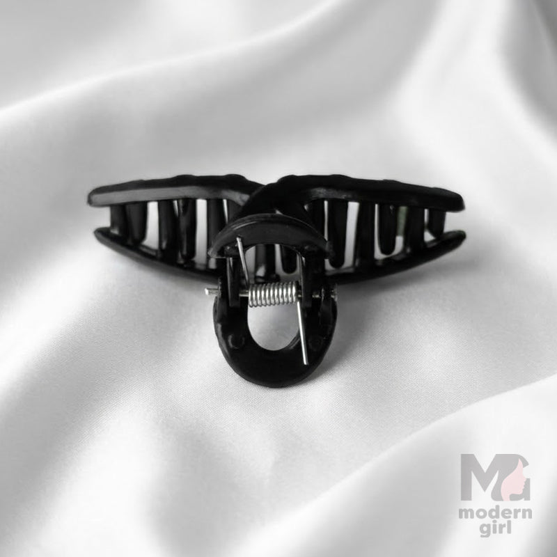 Matte Black Hair Claw Clip