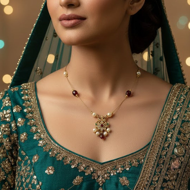 Royal Peacock Shine Invisible Necklace