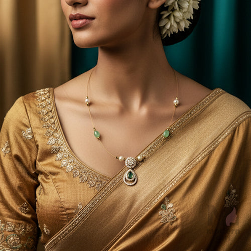 Invisible Chain Necklace with Pearls Green Stone