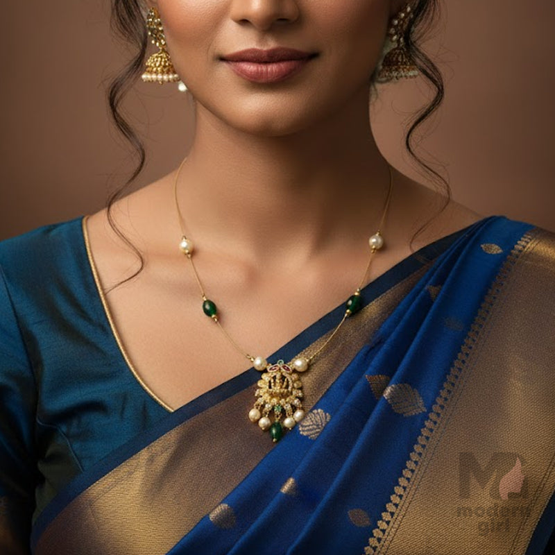 Royal Temple Glow Invisible Necklace