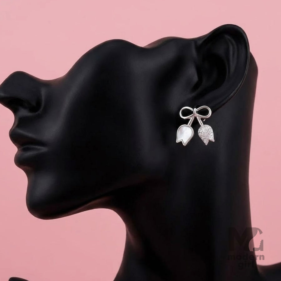 Minimal Tulip Bow Silver-Tone Stud Earrings – Elegant Daily Wear