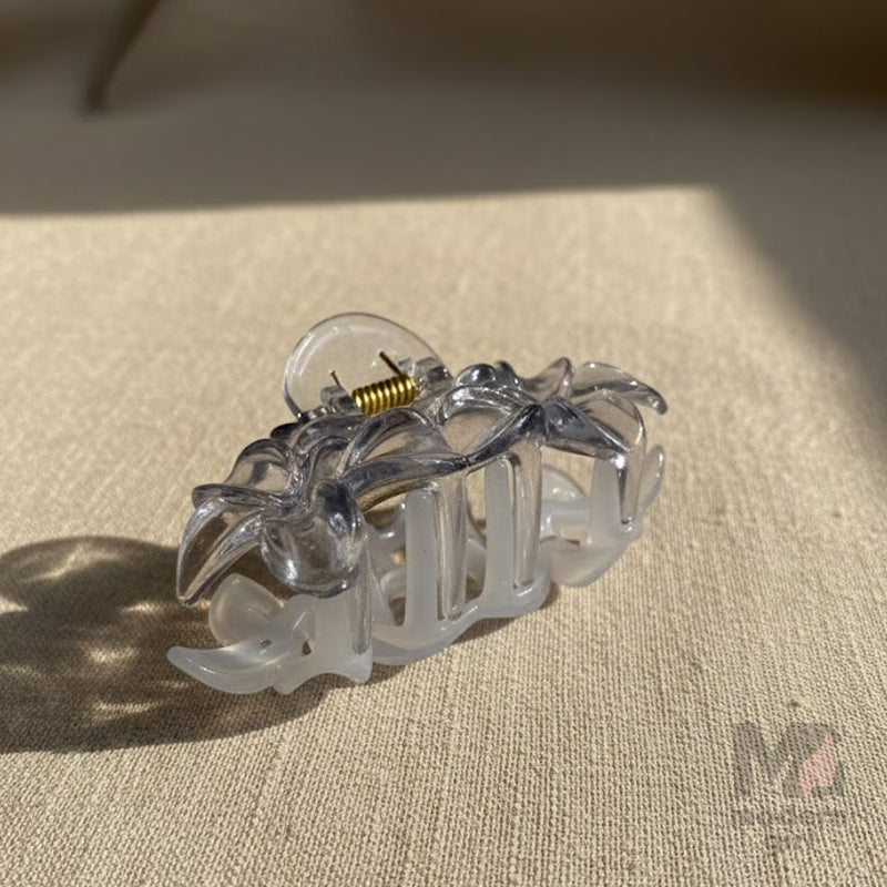 Frosted Pearl Blossom Hair Claw Clip