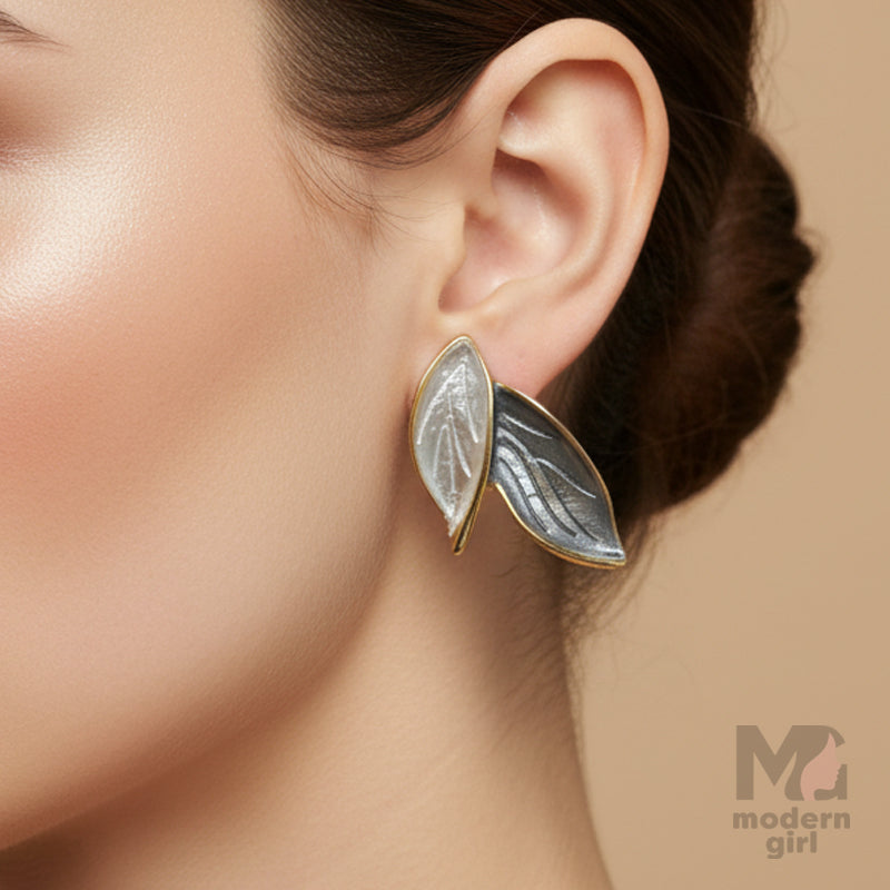 Dual-Tone Leaf Stud Earrings for Women – Elegant Silver & Black Design
