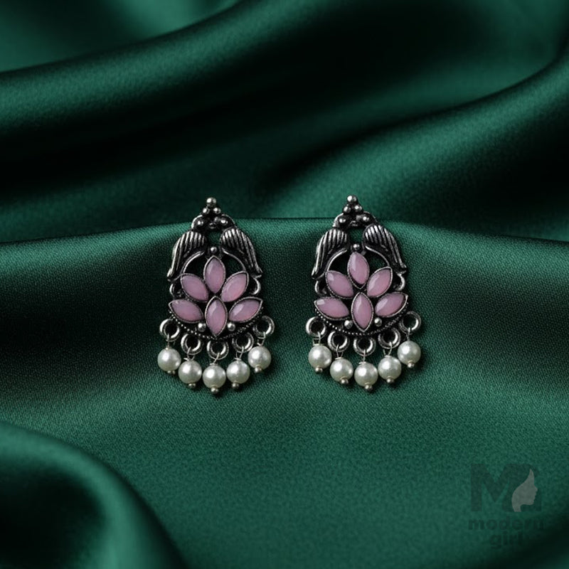 Pearl Dangler Earrings