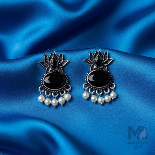 Stone With Lotus Pearl Earrings