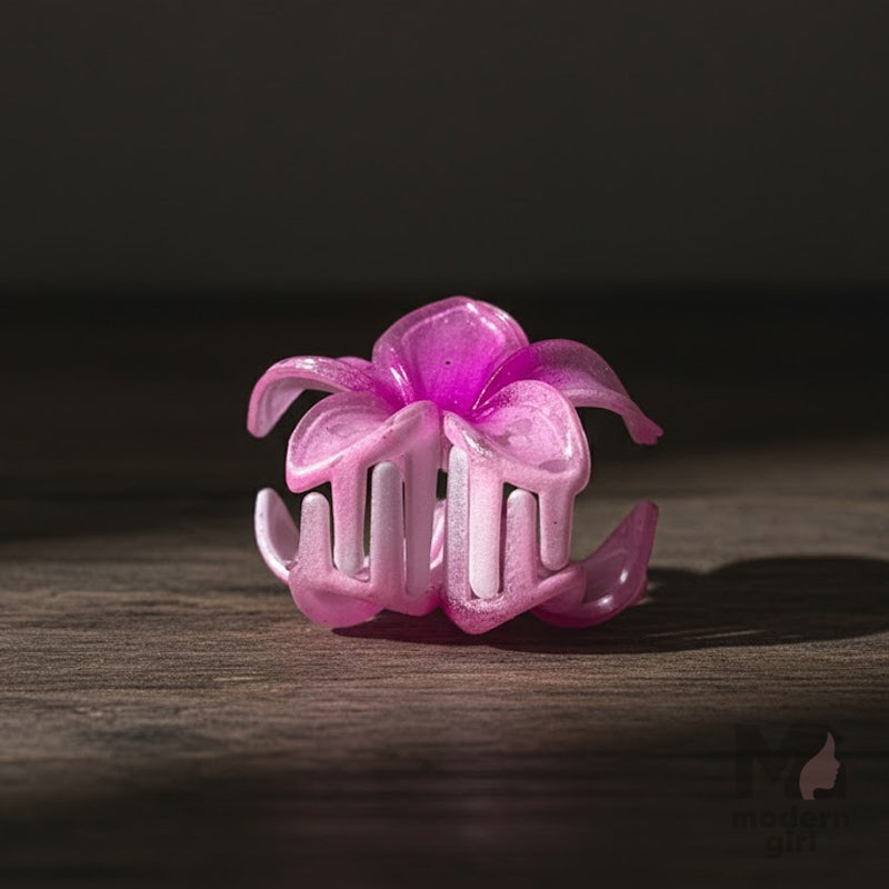 Mini Flower Claw Clutch