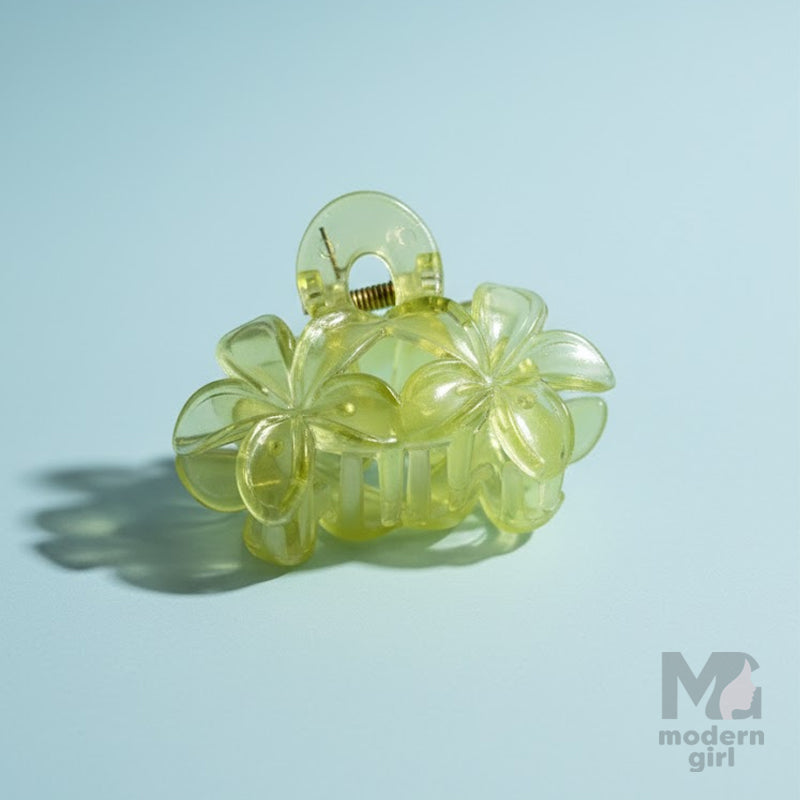 Frosted Pearl Blossom Hair Claw Clip