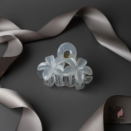 Frosted Pearl Blossom Hair Claw Clip