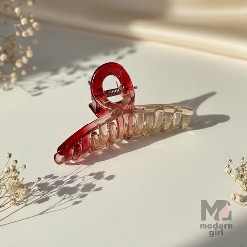 Elegant Hair Claw Clip – Strong Grip Stylish Accessory