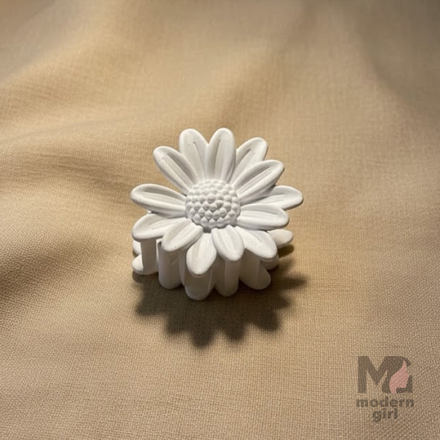 Daisy Hair Claw Clip