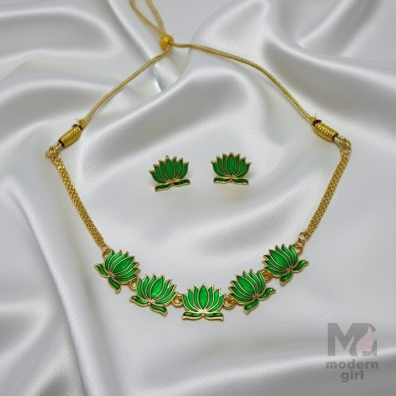 Lotus Bloom Necklace Set